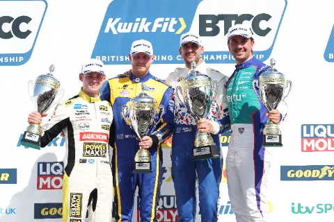 Podium 0H5A9983