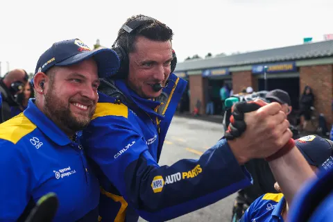 NAPA Racing 0Q3A3111