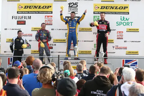 podium_005