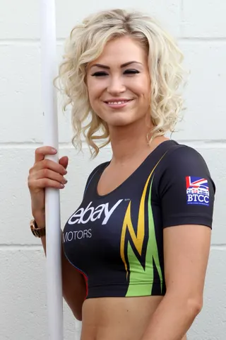 GridGirl_01