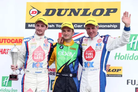 Podium_02