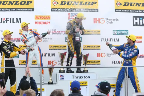Podium2