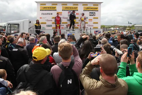 Podium (2)