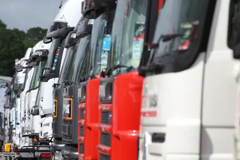 PaddockTrucks-01