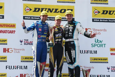Podium (3)