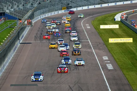 BTCC R1 Start-4