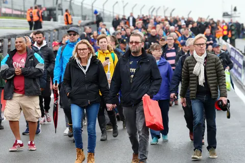 PitWalk-01