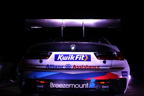 BMW-02