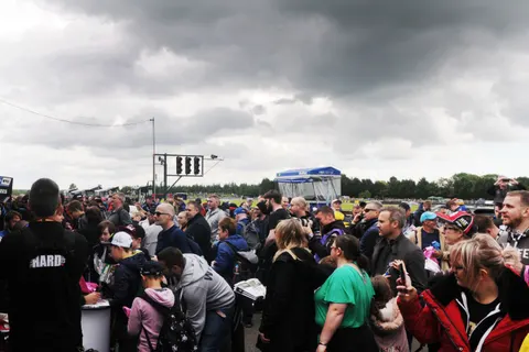 Pitwalk-01
