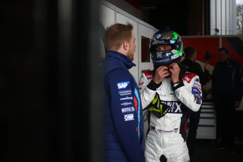 Turkington-01