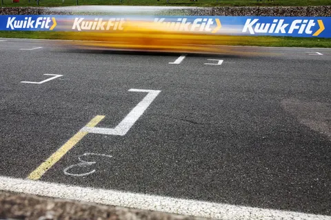 KwikFit-03