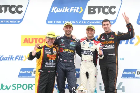 1_Podium