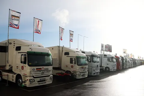 Paddock-02