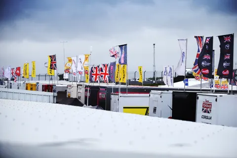 paddock-001