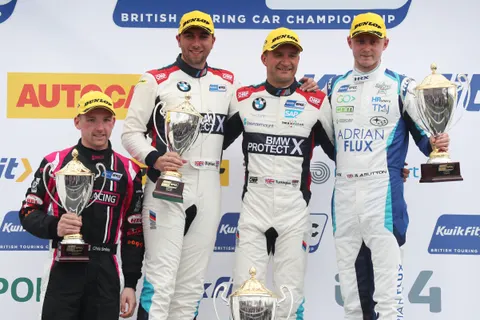 podium-005