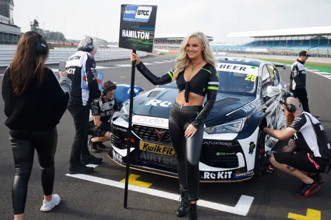 Hamilton-gridgirl-2-2
