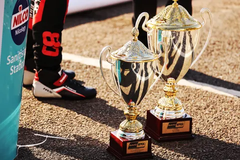 Trophy-01-5