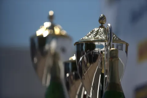 Trophy-05