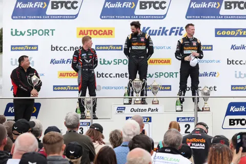 Podium-Morgan-0Rowbottom-Shedden-03
