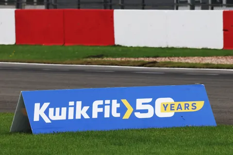 Kwikfit-01
