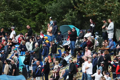 fans-0Q3A3685