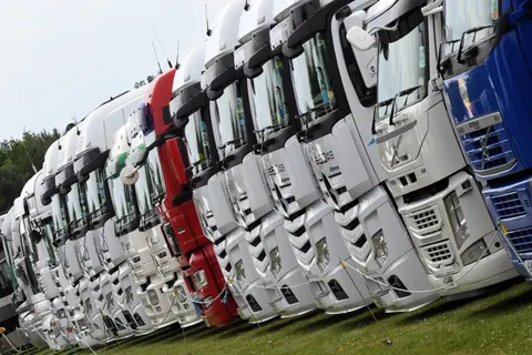 Trucks-JSB_3547