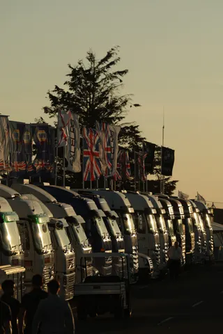 1_Trucks-0Q3A0355