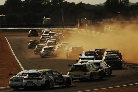 BTCC_0Q3A9082