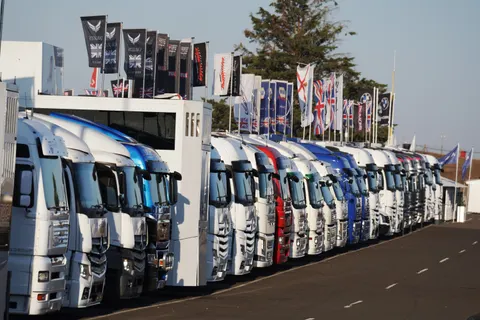 Trucks-0Q3A0668