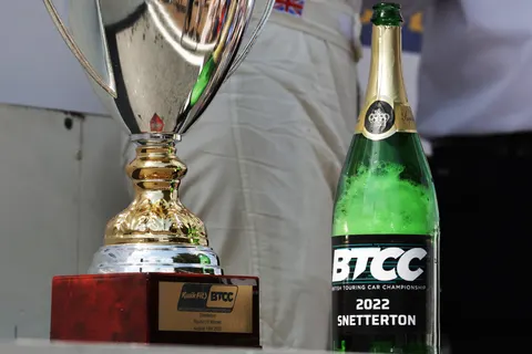 Trophy-0Q3A6081