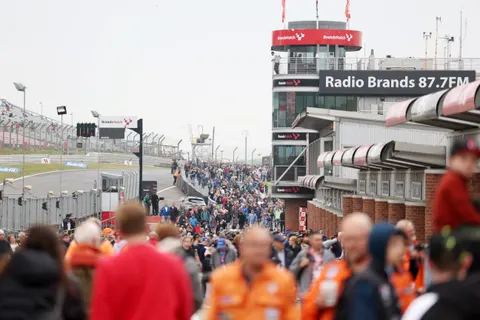 Pitwalk-AASF9207
