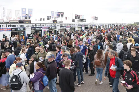 Pitwalk-1-7B1A4618