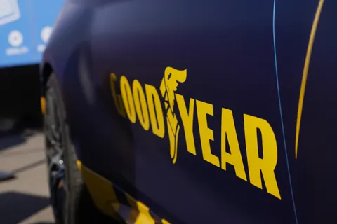 Goodyear-RA_07210