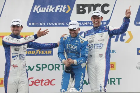 Podium-0Q3A6659