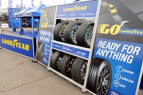 Goodyear-_DB17780
