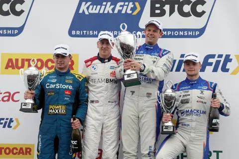 Podium-0Q3A6296