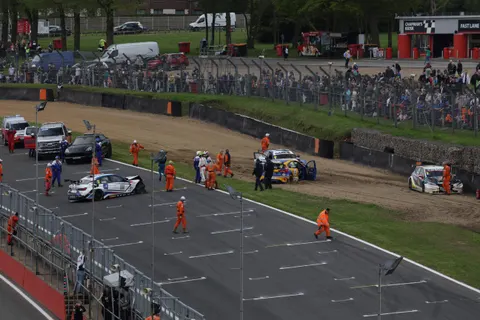 Crash-0Q3A4523