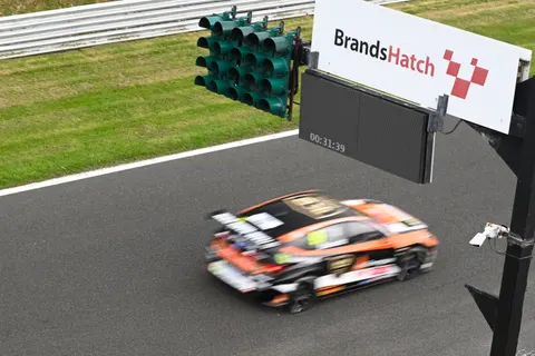 1_Edwards-_0DB7136
