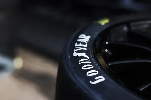 Goodyear-7B1A1805