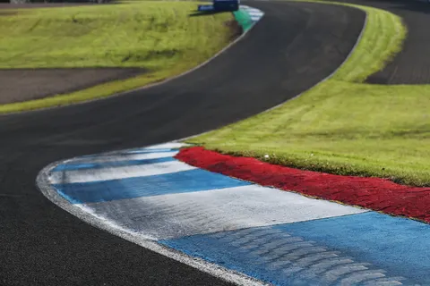 Curbs-1RE_1159