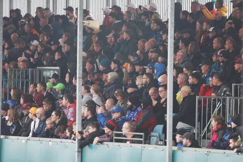 Fans-0Q3A3594