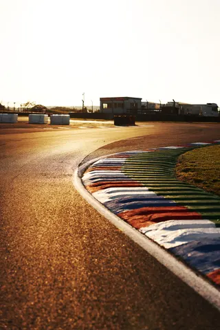 Thruxton-7B1A0645