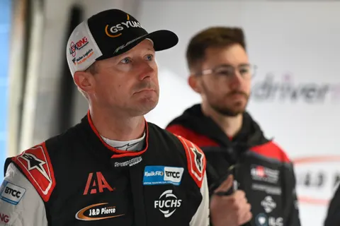 Shedden-_0DB8335