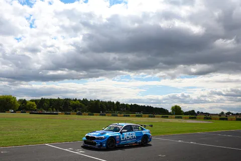 Turkington00Q3A5711