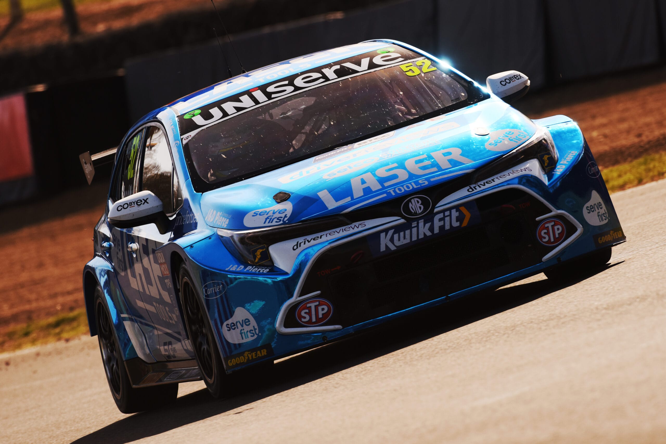 Gordon Shedden in the BTCC